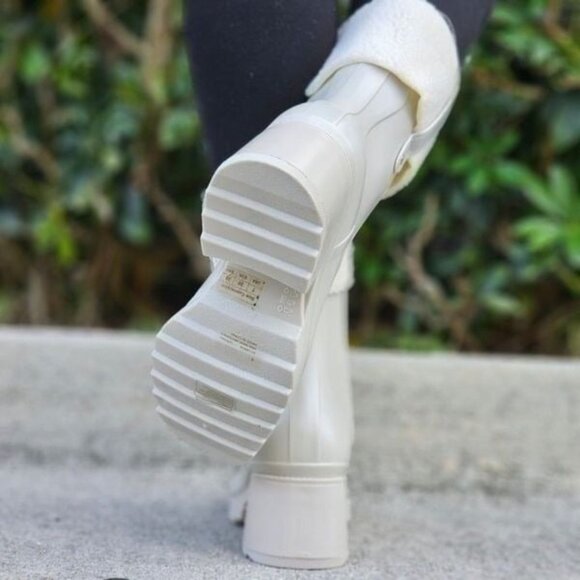 Women's Chunky Block Heel Ankle Boots Gray Color - Picture 5 of 5